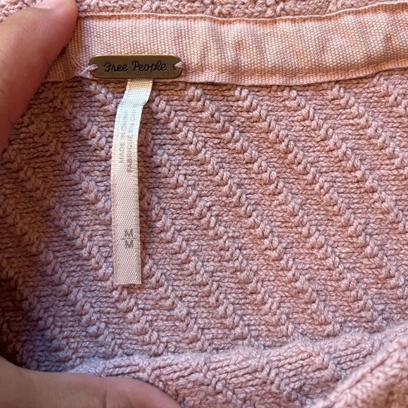 Free People Oversized Cropped Sweater Womens Size Medium - Picture 3 of 4